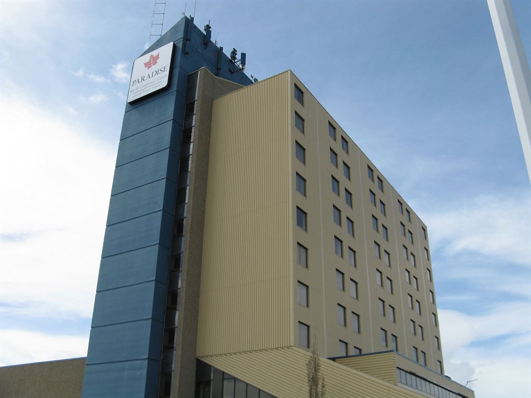 Paradise Exterior2
